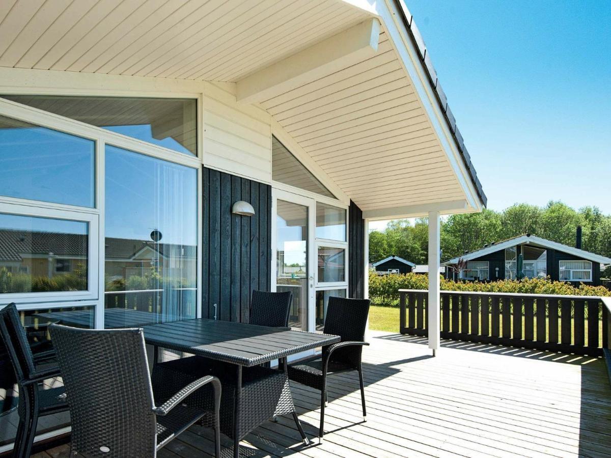 Three-Bedroom Holiday Home In Juelsminde 18 Sonderby  Exteriör bild